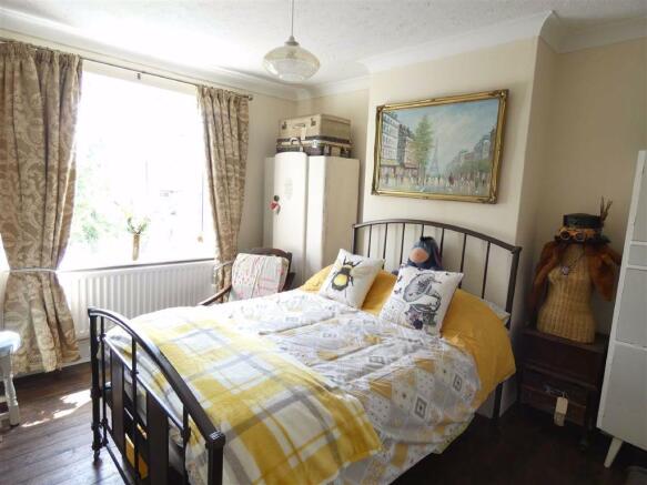 BEDROOM 1