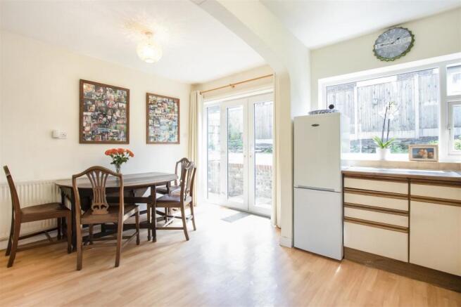 Kitchen Diner3.jpg
