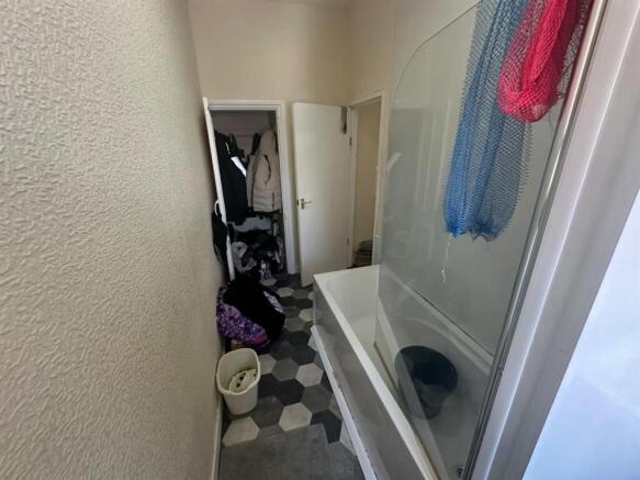 2 bed Terraced for sale Image 9