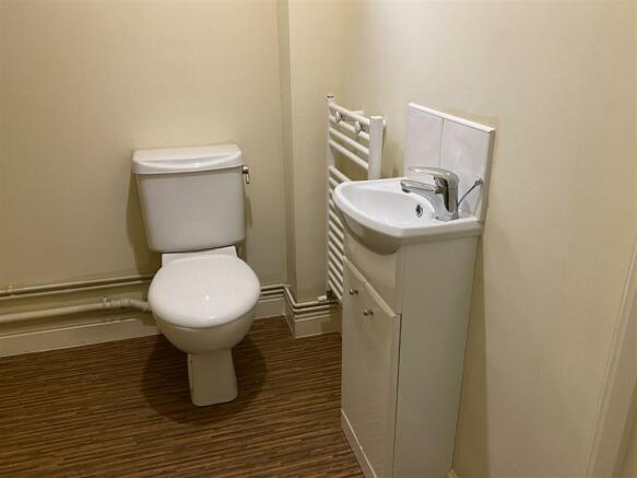 Downstairs WC/Cloaks
