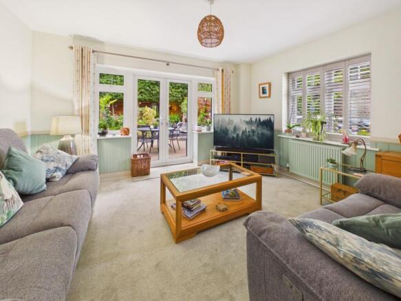 Sitting room / dining room