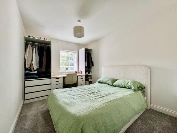 3 bed Semi-Detached for sale Image 11