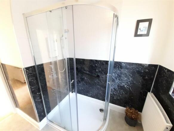 Shower room.jpg
