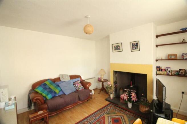 Lounge / Kitchen