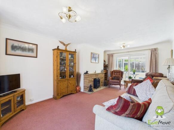 EweMove Estate Agents Basingstoke - 14 Lambs Row