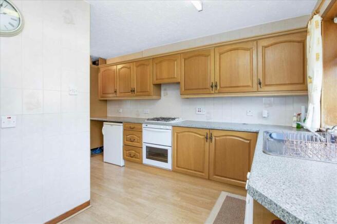 Kitchen Dining (2)