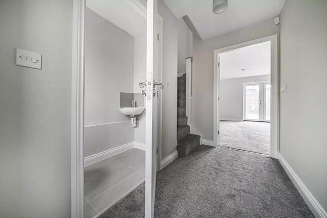 3 bed Detached for sale Image 4