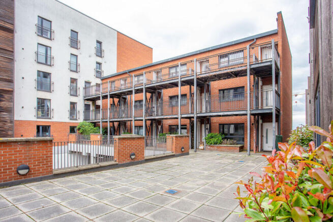 1-bed flat on 8/24 Salamander Court, Edinburgh, EH6 7JN, £170,000