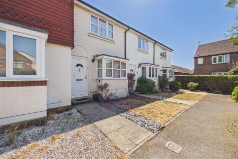 Woodfield Close, Tangmere, Chichester