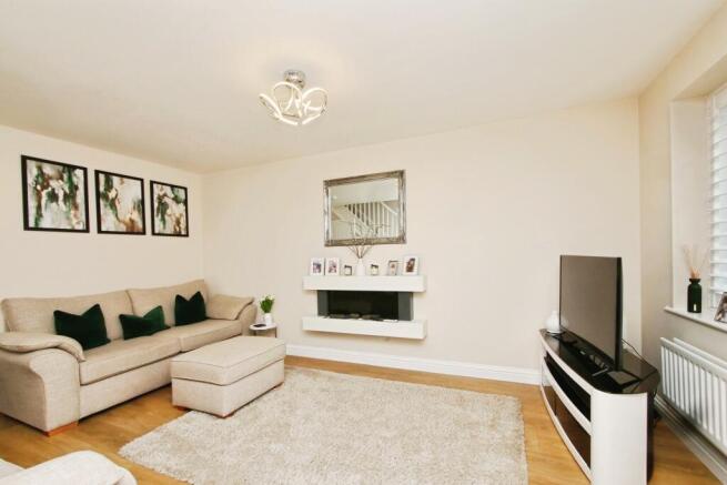 3 bed Detached for sale Image 7