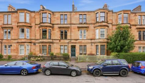 2/2, 8 Leven Street, Pollokshields, G41 2JQ