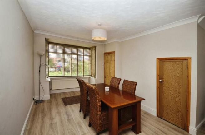 Through Lounge / Dining Room