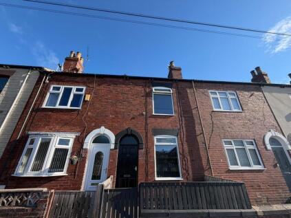 Longacre, Castleford