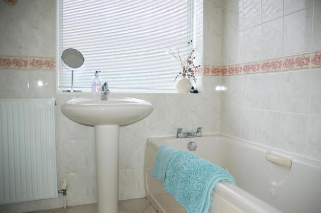 Ground Flr Bathroom