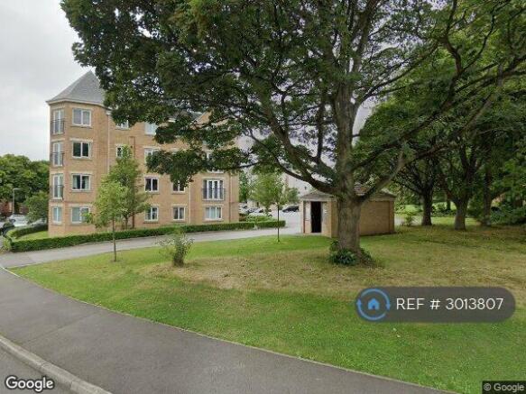 2 Beds Flat In Outstanding Location
