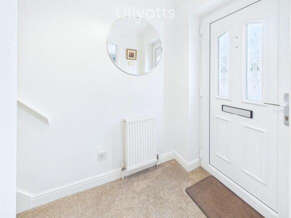 3 bed Detached to rent Image 12