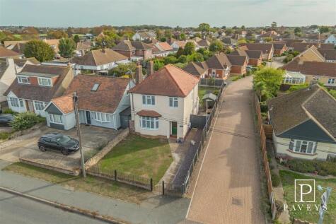 Elm Tree Avenue, Frinton-On-Sea
