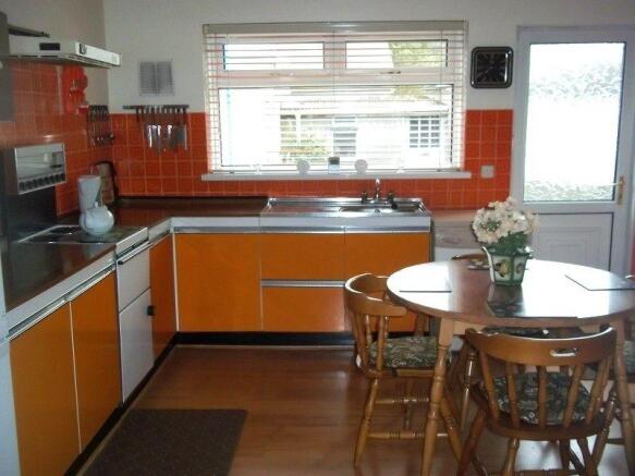 Kitchen / Breakfast Room
