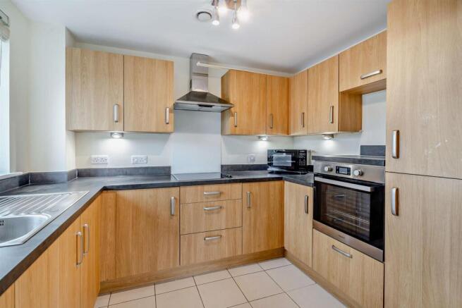 142 Greaves Road, Lancaster photo 4