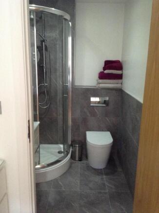 En-suite Bathroom