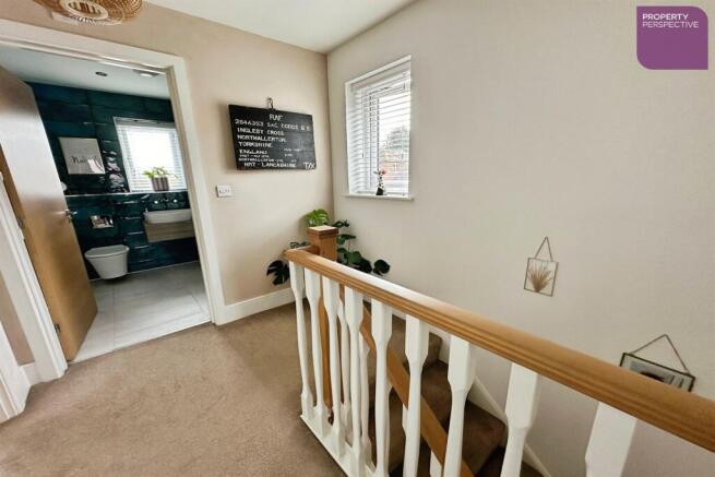 3 bed Semi-Detached for sale Image 11