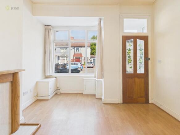 cam05459g0pr0157still025