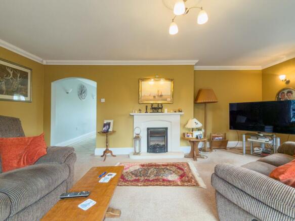 3 bed Detached for sale Image 5
