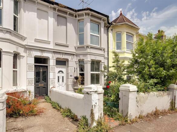 3-bed house on Tarring Road, Worthing, BN11, £350,000