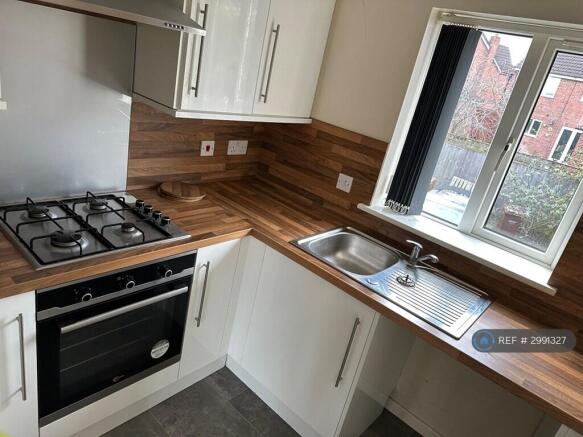 1 bed Flat to rent Image 7