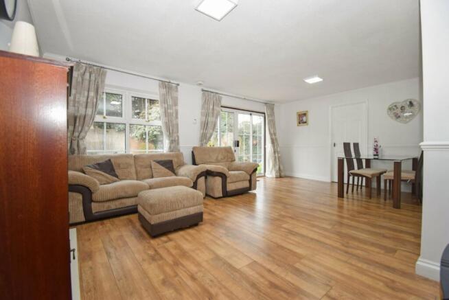 Living/Dining Room