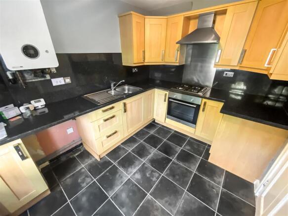 Staintondale, Newton Aycliffe photo 4