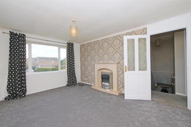 2 bed Apartment for sale Image 5