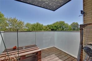 Flat 25, 8 Brixham Building, Artillery Place, London SE18 4AB