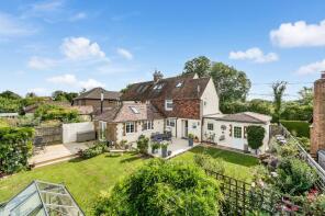 1, Sticketts Cottages, Steeds Lane, Ashford TN26 1NH