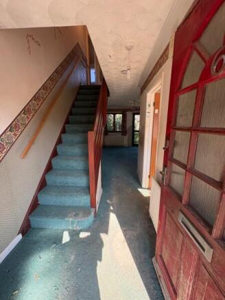 6 Bullfinch Close, Poole, Dorset photo 4
