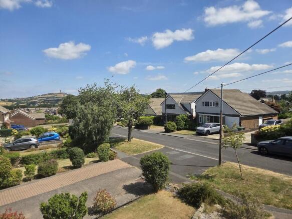 3 bed Semi-Detached to rent Image 10