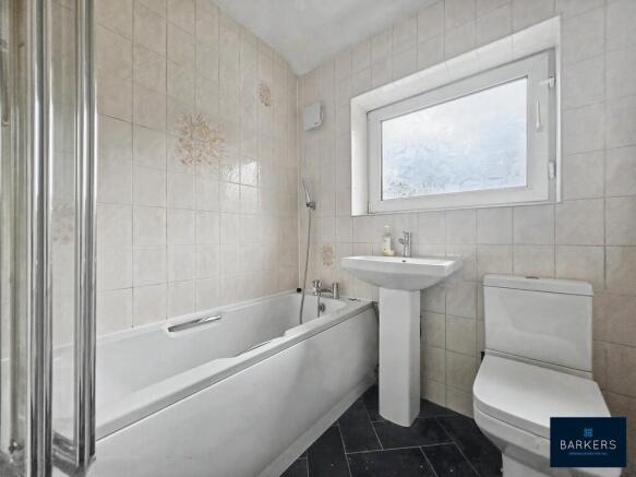 3 bed Town House for sale Image 10
