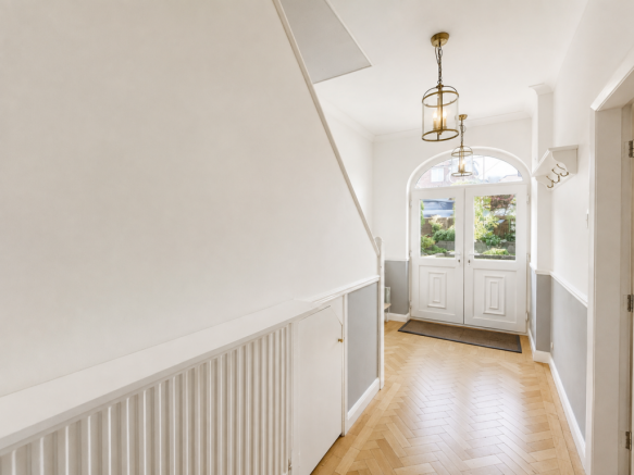 3 bed Semi-Detached for sale Image 8