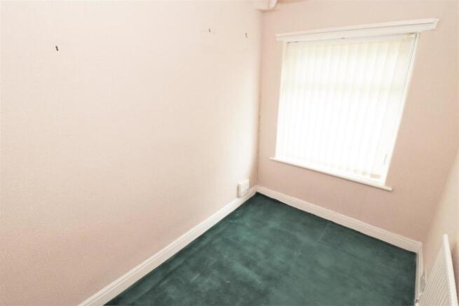 Bedroom 3 2.JPG