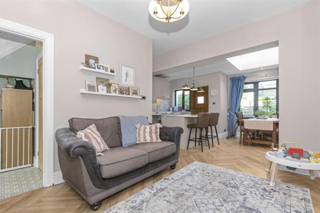 Sitting Room.jpg
