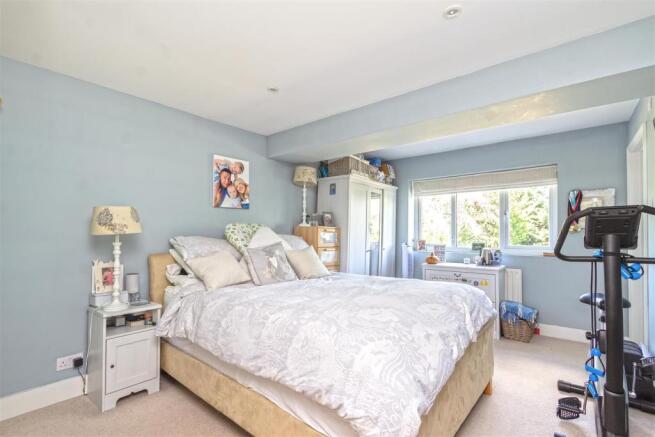 Master Bedroom.jpg