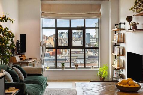 Stanton Walk, London, E2