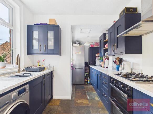 2 bed Terraced for sale Image 4