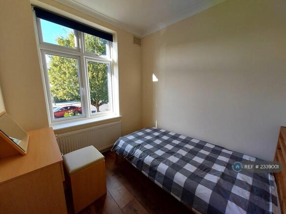 Front Single Bedroom 