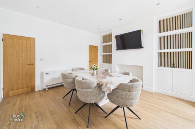 3 bed Terraced for sale Image 6