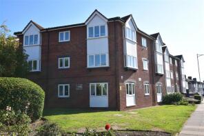 7, Cunningham Close, Chadwell Heath, Romford RM6 4YB