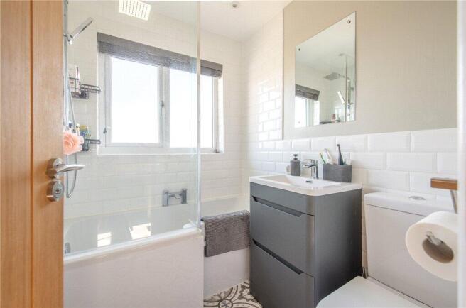 3 bed Semi-Detached for sale Image 11