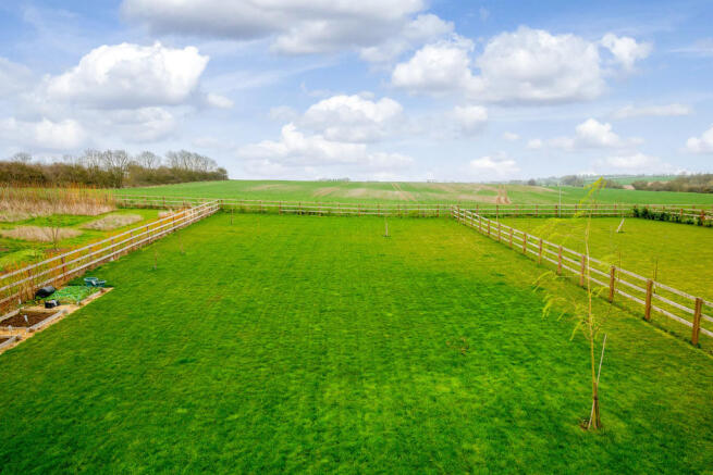 PADDOCK/GARDEN