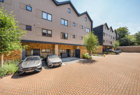 Burlington Mews, Sevenoaks, Kent, TN13