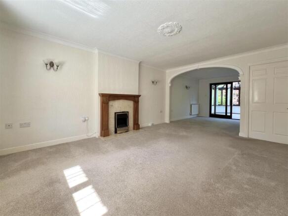 Woodfield, Belbroughton, Worcs photo 4